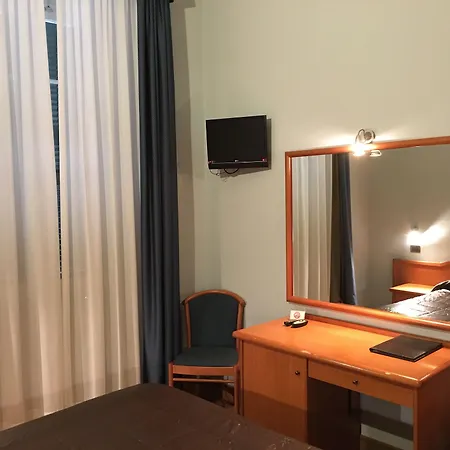 利嘉别墅酒店 3* 阿拉西奥