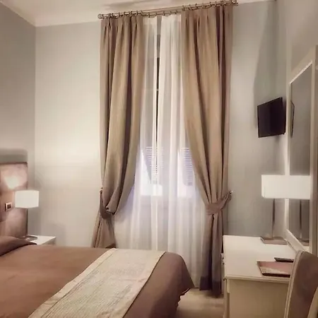 利嘉别墅酒店 酒店 阿拉西奥